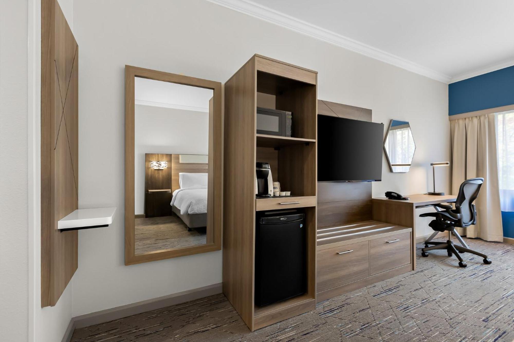 Holiday Inn Express Princeton Southeast By Ihg Plainsboro Экстерьер фото